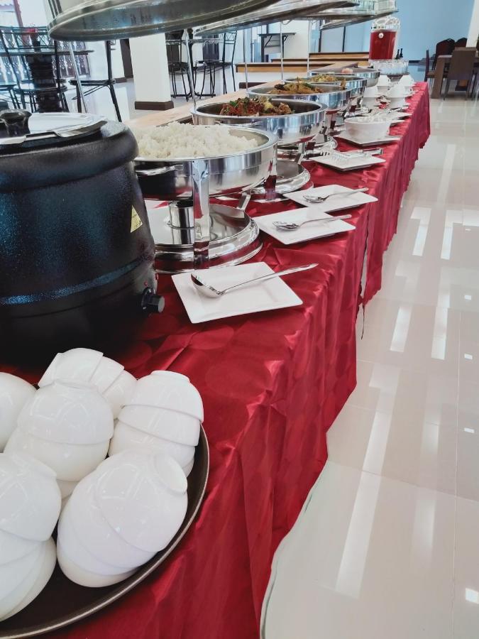 Temu Primula Hotel Kampong Seberang Timor Ngoại thất bức ảnh