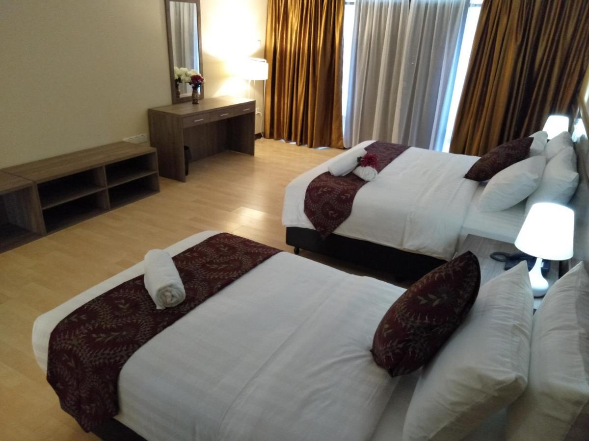 Temu Primula Hotel Kampong Seberang Timor Ngoại thất bức ảnh