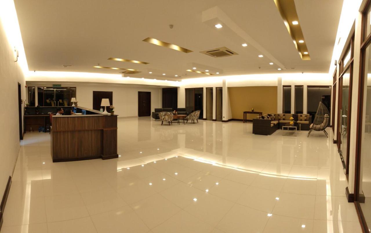 Temu Primula Hotel Kampong Seberang Timor Ngoại thất bức ảnh